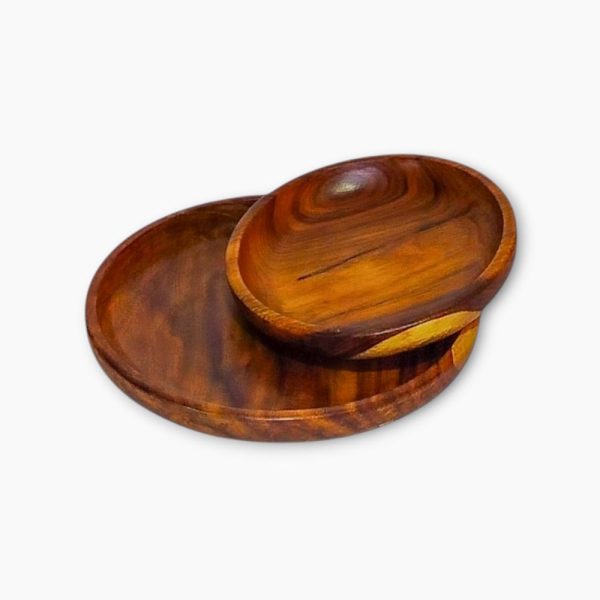 Round Wooden Plate Set